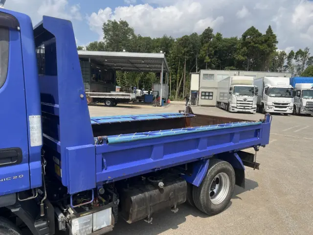 三菱 キャンター TPG-FDA40(4WD)の写真8