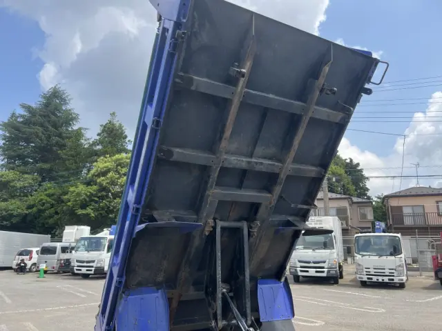 三菱 キャンター TPG-FDA40(4WD)の写真14