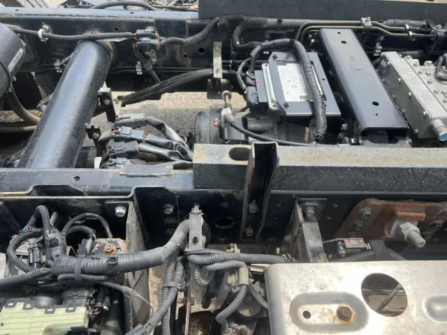 三菱 キャンター TPG-FDA40(4WD)の写真22