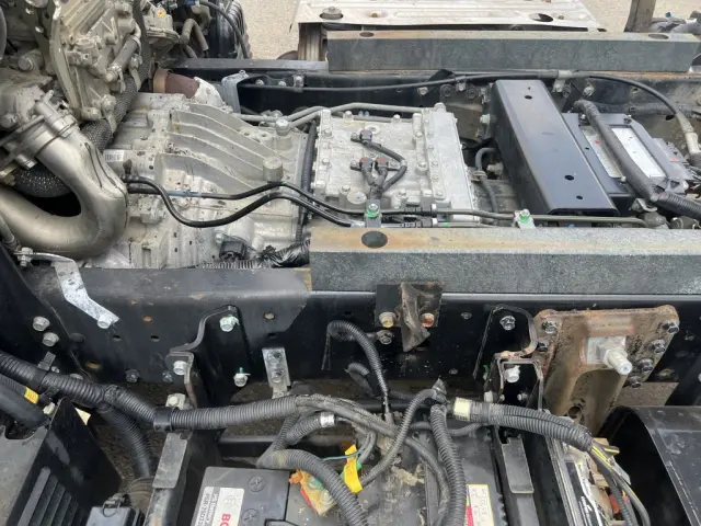 三菱 キャンター TPG-FDA40(4WD)の写真25