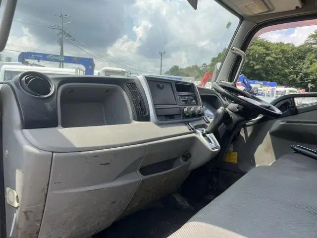 三菱 キャンター TPG-FDA40(4WD)の写真37