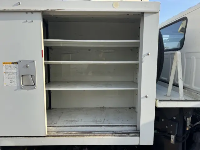 いすゞ エルフ TKG-NKR85AN(2WD)の写真8