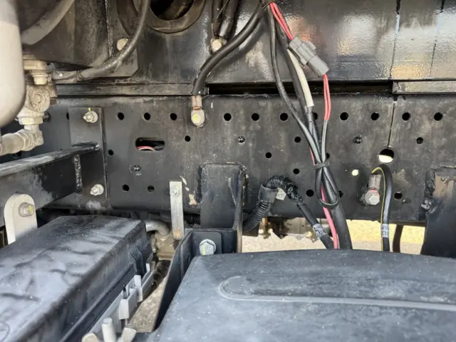 いすゞ エルフ TKG-NKR85AN(2WD)の写真25