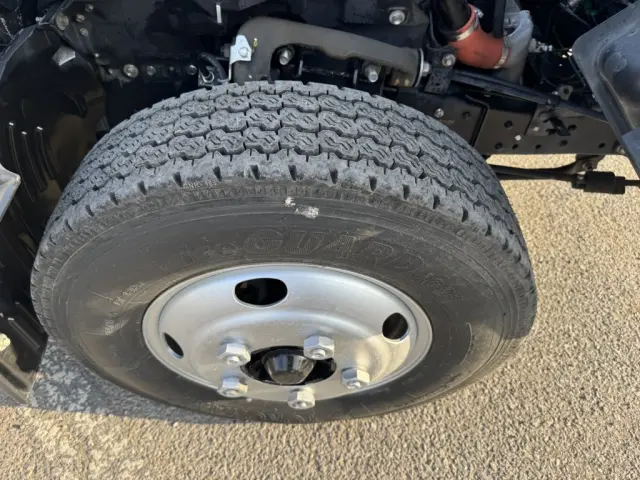 いすゞ エルフ TKG-NKR85AN(2WD)の写真47