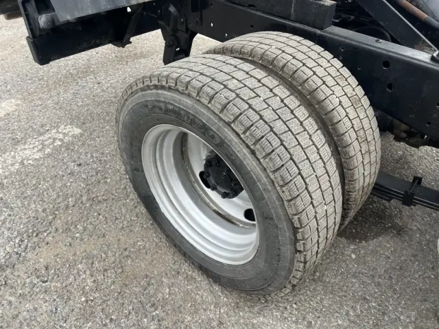 いすゞ エルフ TKG-NJR85AD(2WD)の写真40