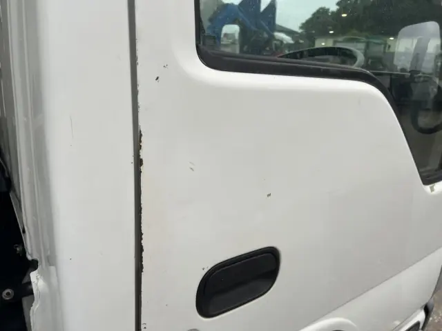 いすゞ エルフ TKG-NJR85AD(2WD)の写真44