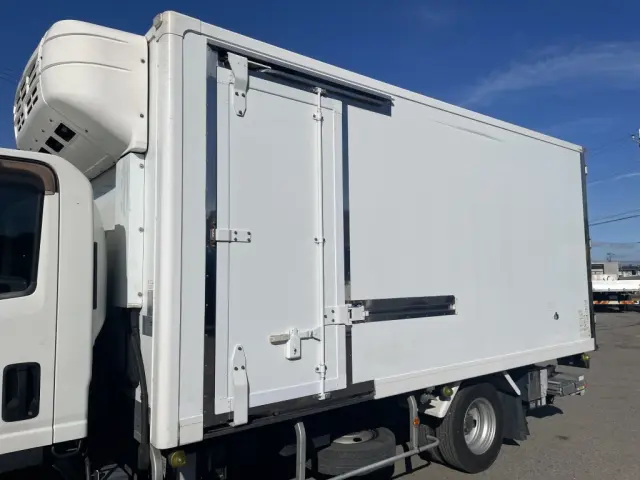 いすゞ エルフ TPG-NPR85AN(2WD)の写真8