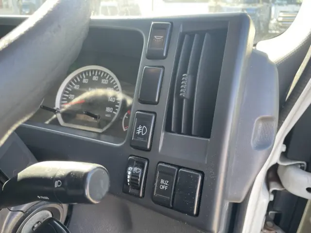 いすゞ エルフ TPG-NPR85AN(2WD)の写真39