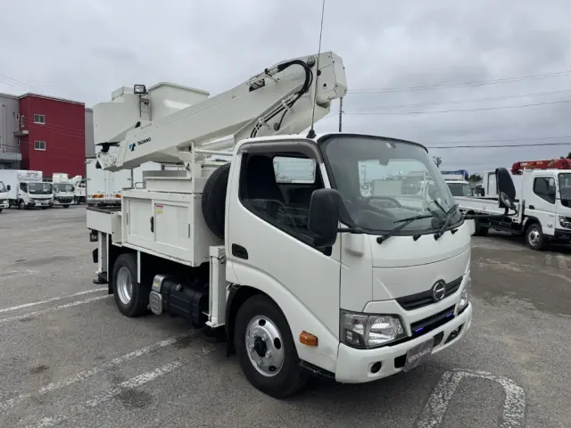 日野 デュトロ TKG-XZU675M(4WD)の写真3