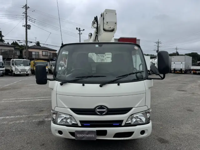 日野 デュトロ TKG-XZU675M(4WD)の写真6