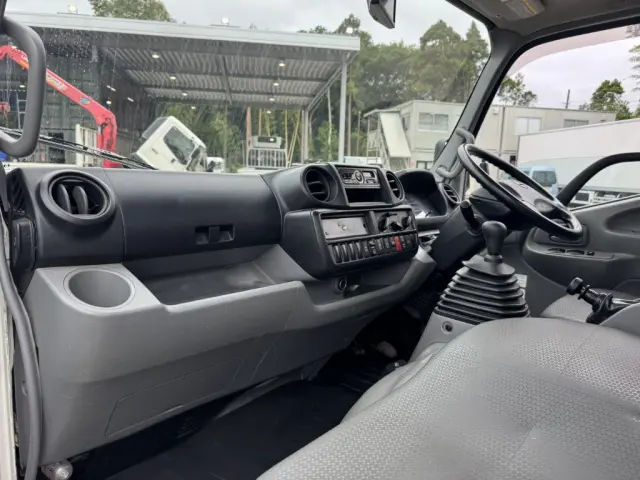 日野 デュトロ TKG-XZU675M(4WD)の写真35