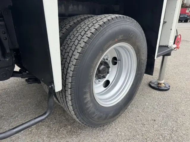 日野 デュトロ TKG-XZU675M(4WD)の写真44