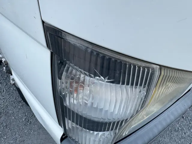 いすゞ エルフ PB-NKR81AR(2WD)の写真38