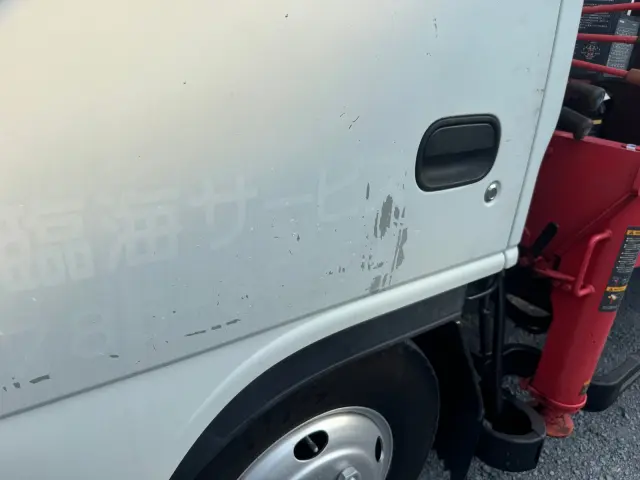 いすゞ エルフ PB-NKR81AR(2WD)の写真39