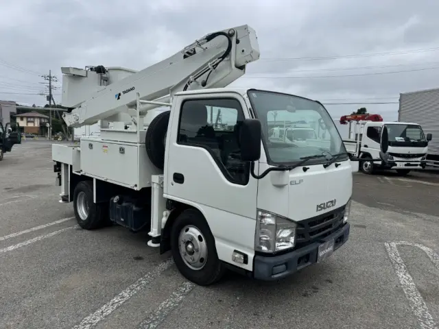 いすゞ エルフ TPG-NKR85AN(2WD)の写真3