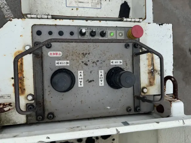いすゞ エルフ TPG-NKR85AN(2WD)の写真17