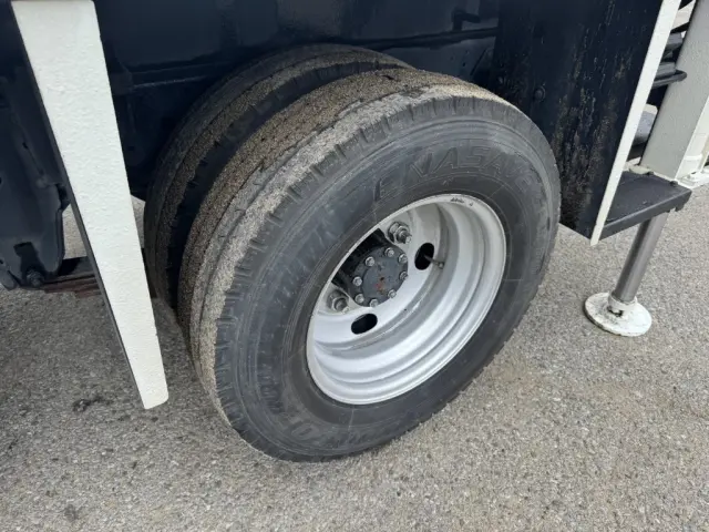 いすゞ エルフ TPG-NKR85AN(2WD)の写真45