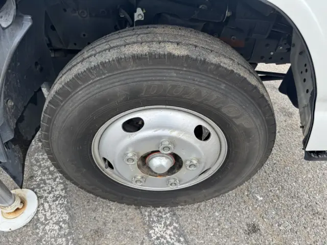 いすゞ エルフ TPG-NKR85AN(2WD)の写真47