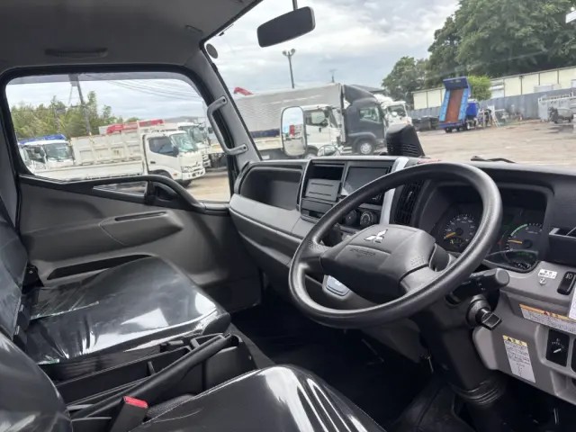 三菱 キャンター 2PG-FEB80(2WD)の写真31