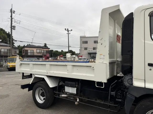 日野 レンジャー 2KG-FC2ABA(未入力/関係無)の写真7