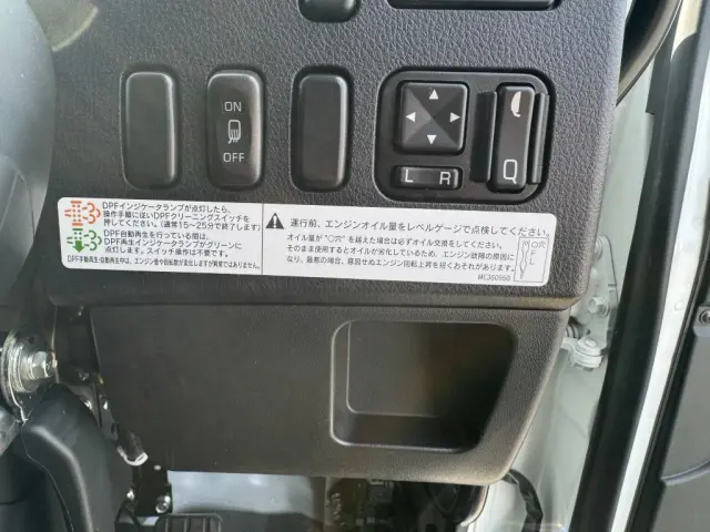 三菱 ファイター 2KG-FK72Fの写真30