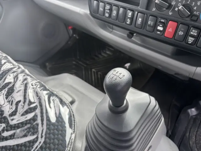 日野 デュトロ 2KG-XZU600E(2WD)の写真33