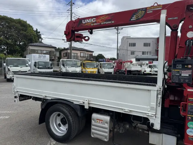 日野 デュトロ 2RG-XZU645M(2WD)の写真7