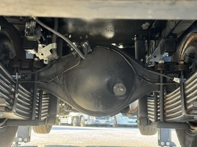 いすゞ エルフ TPG-NKR85AN(2WD)の写真27