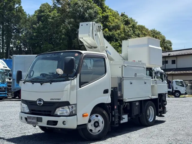 日野 デュトロ TPG-XZU600X(2WD)の写真1