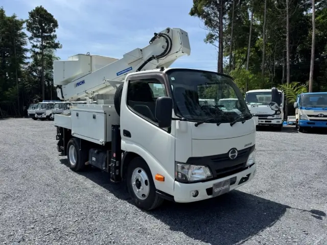日野 デュトロ TPG-XZU600X(2WD)の写真3