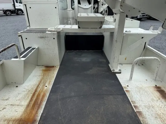 まずは気軽にお問合せ・お見積りお待ちしております。じっくり現車確認して頂けるよう、ご準備を致します！|日野 デュトロ TPG-XZU600X(2WD)の写真12