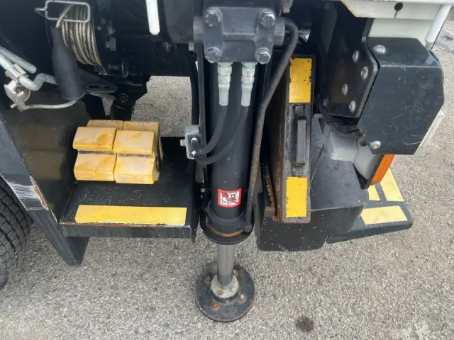 日野 デュトロ TKG-XZU675M(4WD)の写真22