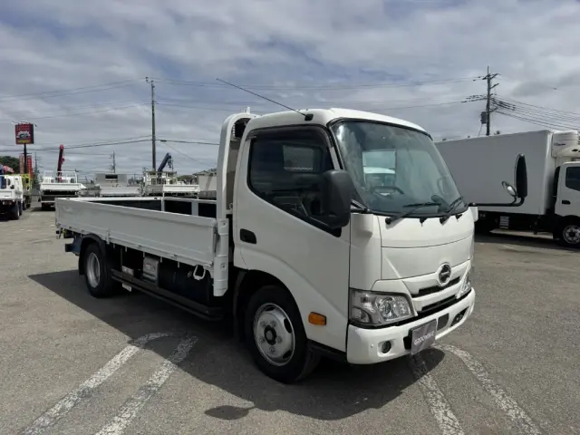 日野 デュトロ 2RG-XZU655M(2WD)の写真3
