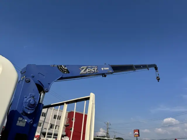 グルーウェーブでは、一見しただけでは分からない車両の状態を、徹底的に明らかにする【入庫検査の技術】には自信がありますので、安心してご検討下さい!|日野 レンジャー SDG-FC9JKAP(未入力/関係無)の写真14