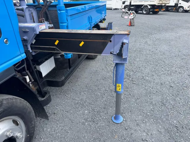 毎日様々な中古トラックが入庫しています。気になる車両はお早めにご連絡を!|いすゞ エルフ KK-NPR72GR(2WD)の写真20