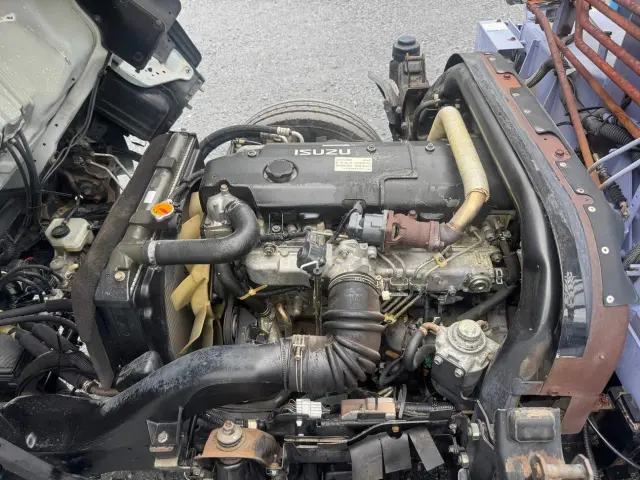 いすゞ エルフ KK-NPR72GR(2WD)の写真39