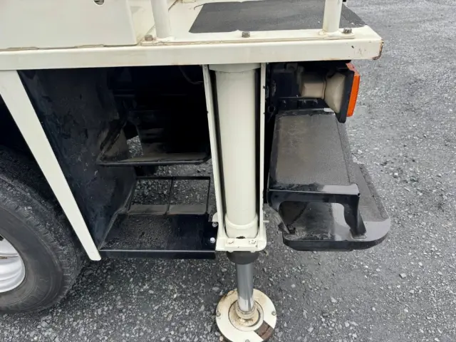 掲載前のトラックもございますので、在庫にない車両でもお客様のご希望の一台を迅速にお探しします。|日野 デュトロ TPG-XZU600X(2WD)の写真20