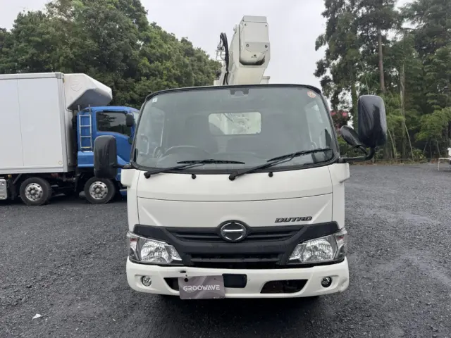 平ボディー、ダンプ、クレーン、冷凍車、ウイングなど各種トラック取り揃えており、毎日様々な中古トラックが入庫しています。|日野 デュトロ TPG-XZU600X(2WD)の写真7