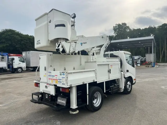 お客様のご状況・ご要望をお伺いした上で、ナンバー登録や輸送料、車検整備やバッテリー・タイヤ交換といった各種オプションを含めた、最終的なお見積り金額をお伝えします。|日野 デュトロ TPG-XZU600X(2WD)の写真5