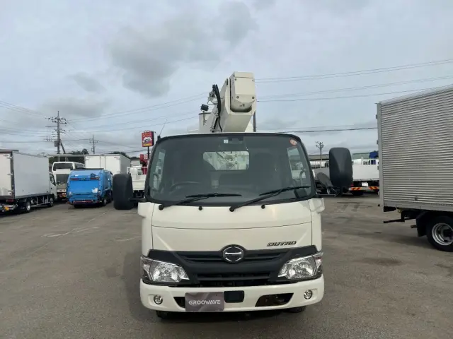 平ボディー、ダンプ、クレーン、冷凍車、ウイングなど各種トラック取り揃えており、毎日様々な中古トラックが入庫しています。|日野 デュトロ TPG-XZU600X(2WD)の写真7