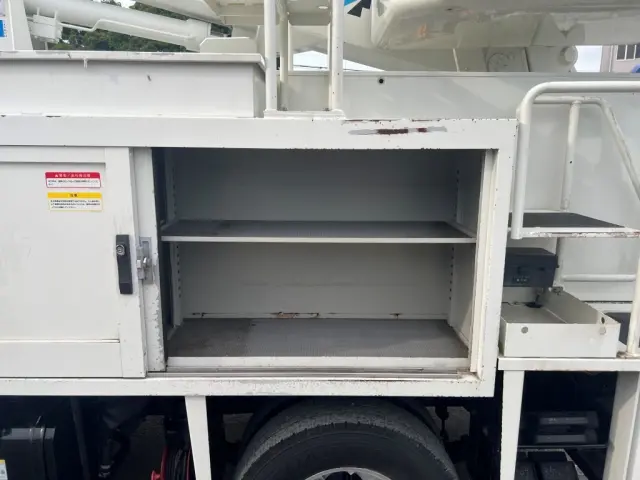 まずは気軽にお問合せ・お見積りお待ちしております。じっくり現車確認して頂けるよう、ご準備を致します！|日野 デュトロ TPG-XZU600X(2WD)の写真11