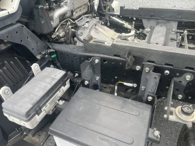 いすゞ エルフ TPG-NJR85AN(2WD)の写真25