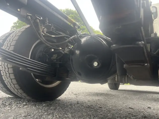 いすゞ エルフ TPG-NJR85AN(2WD)の写真28