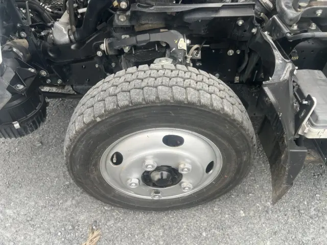 いすゞ エルフ TPG-NJR85AN(2WD)の写真48