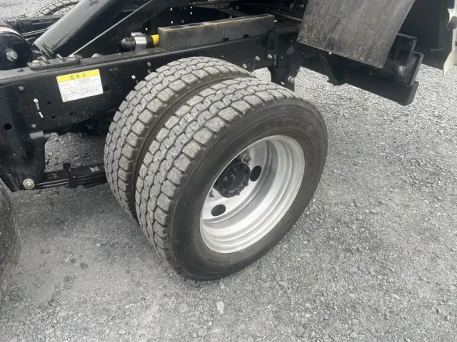 いすゞ エルフ TPG-NJR85AN(2WD)の写真49