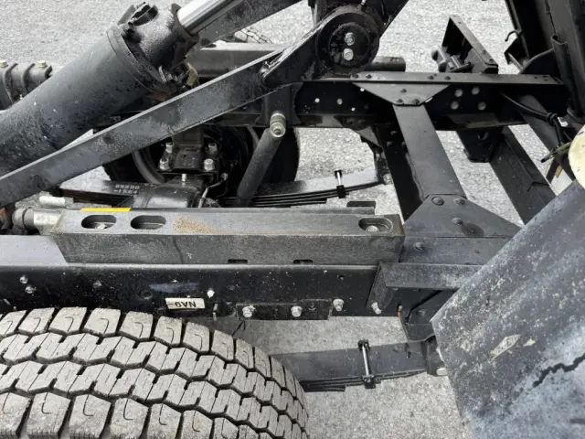 いすゞ エルフ TPG-NJR85AN(2WD)の写真20
