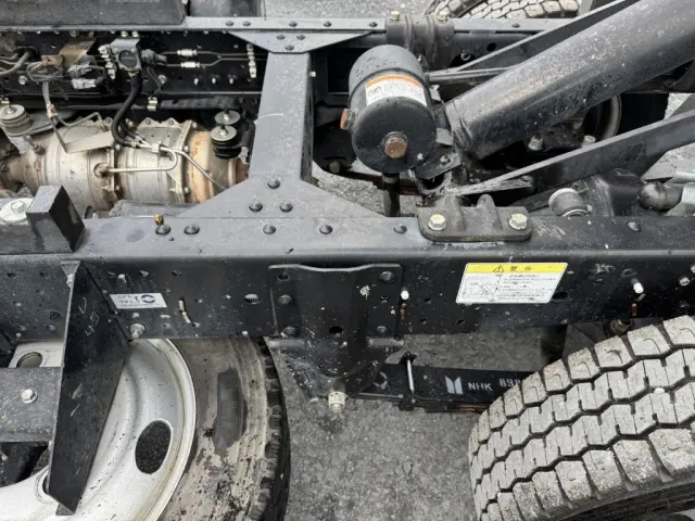 いすゞ エルフ TPG-NJR85AN(2WD)の写真21