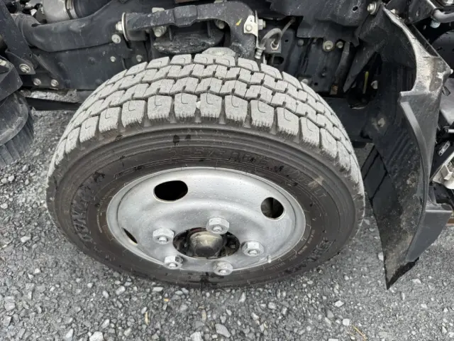 いすゞ エルフ TPG-NJR85AN(2WD)の写真43