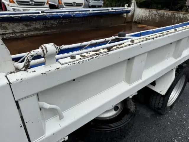 いすゞ エルフ TPG-NJR85AN(2WD)の写真47