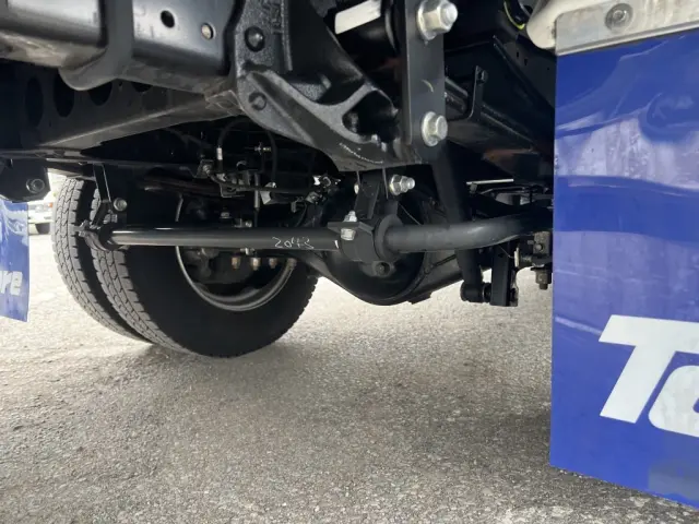 いすゞ エルフ 2RG-NPR88AN(2WD)の写真25